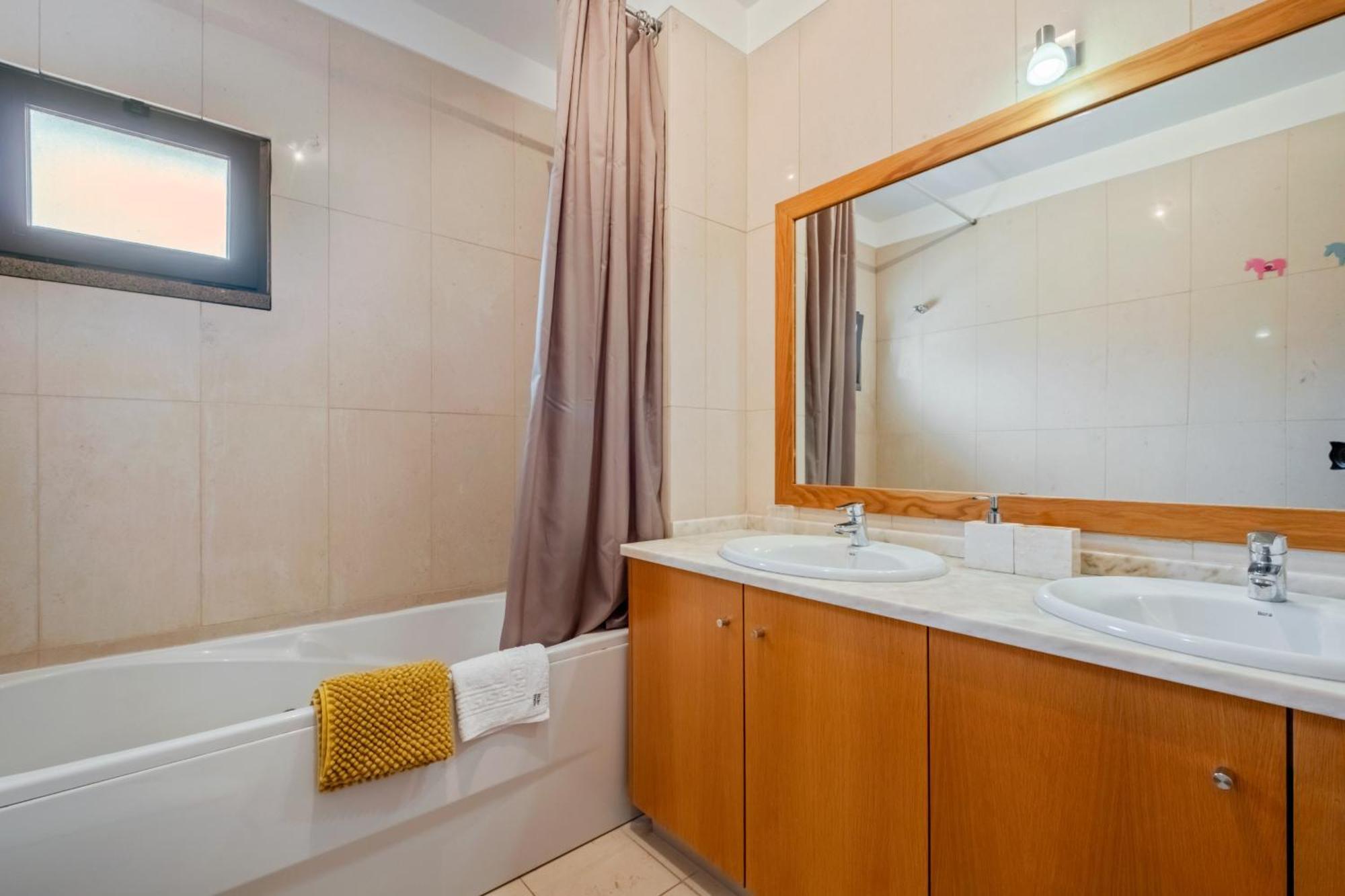 Casa Das Pedras Pretas - By Wehost بورتو سانتو المظهر الخارجي الصورة